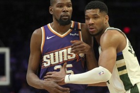 爱游戏体育-独行侠三巨头联手，官方宣布新规得分突破，威金斯冲击季后赛！的简单介绍