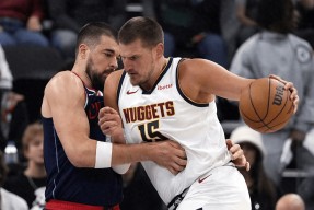 爱游戏APP-关于约基奇复出首战，哈登状态火爆，魔术成为焦点！的信息